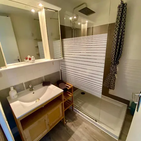 Casa Otarie Avec Piscine Et Terrasse -proxi Plage, Port, Gare Holiday home *